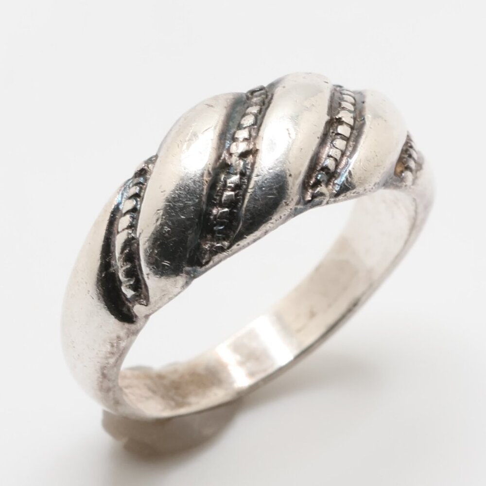 Vintage Sterling Silver Knot Ring